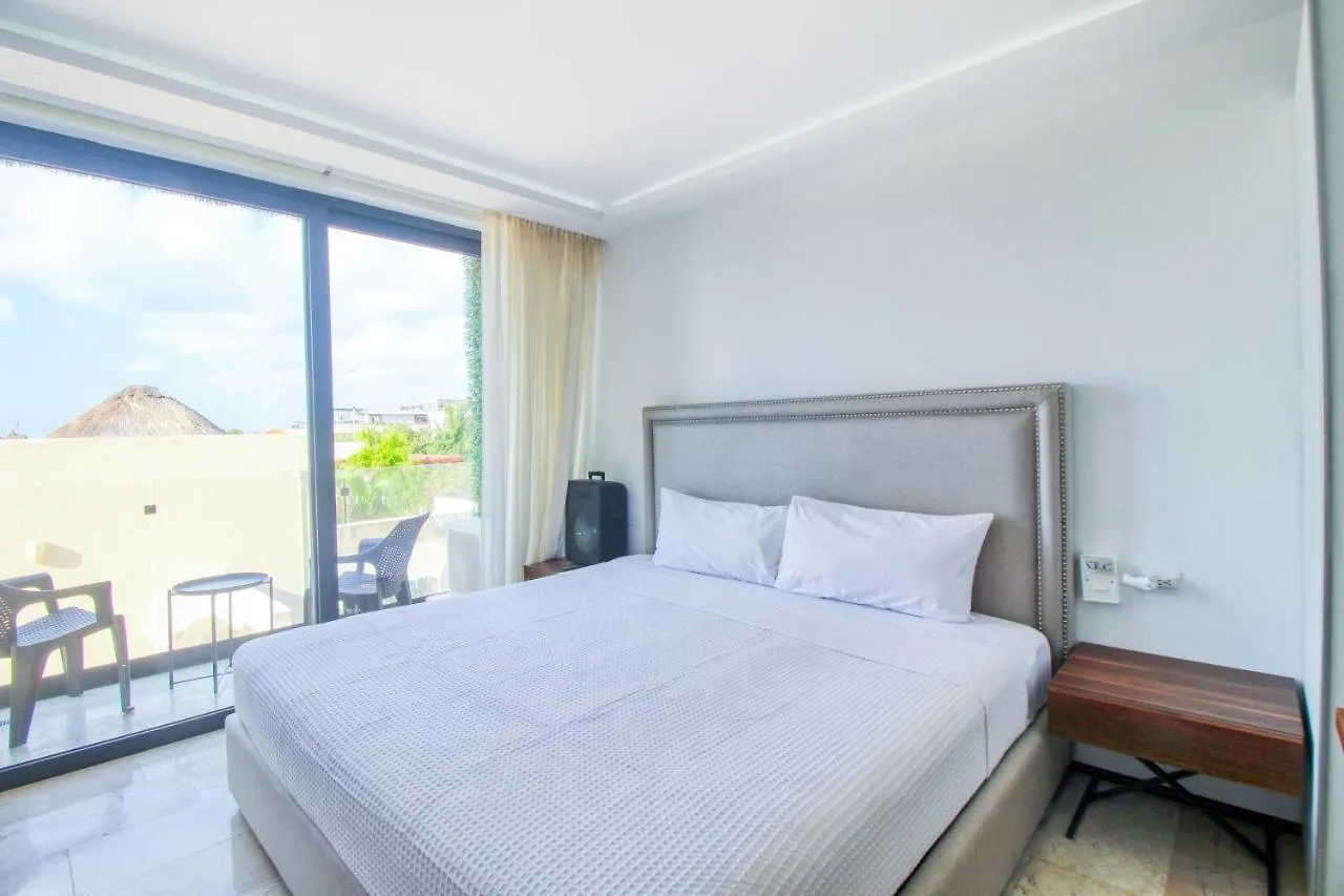 Hotel One Paralia 405 Playa del Carmen 0*,